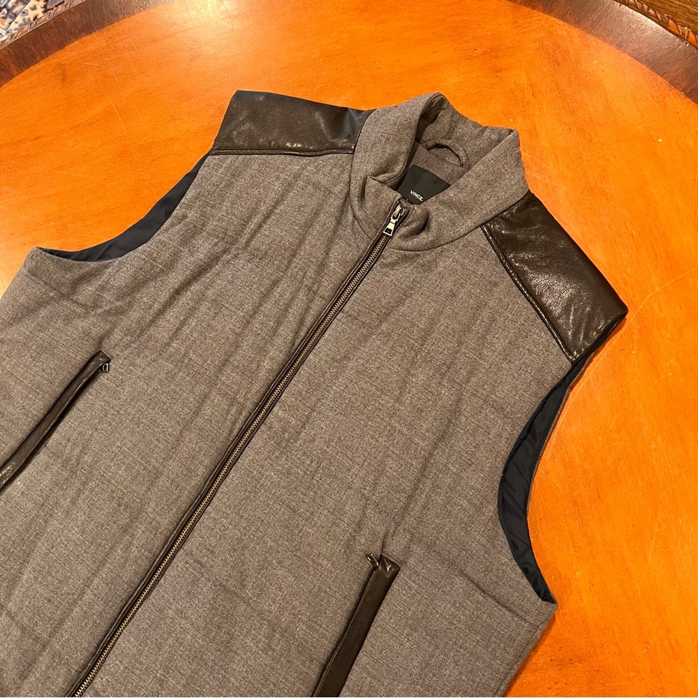 VINCE Men’s‎ Quilted Full-Zip Puffer Vest Gray/Black Lamb Leather/Wool XXL - Picture 2 of 16